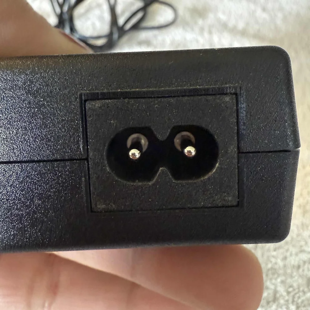 HP AC power adapter model 0957-2269 Computer Cable Adapter